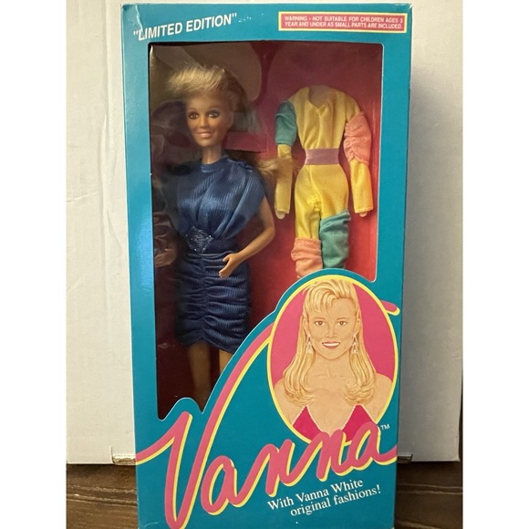 Home Shopping Club Other - Vanna White Doll with Original Fashions 011 Limited Edition HSC-NEW 1990